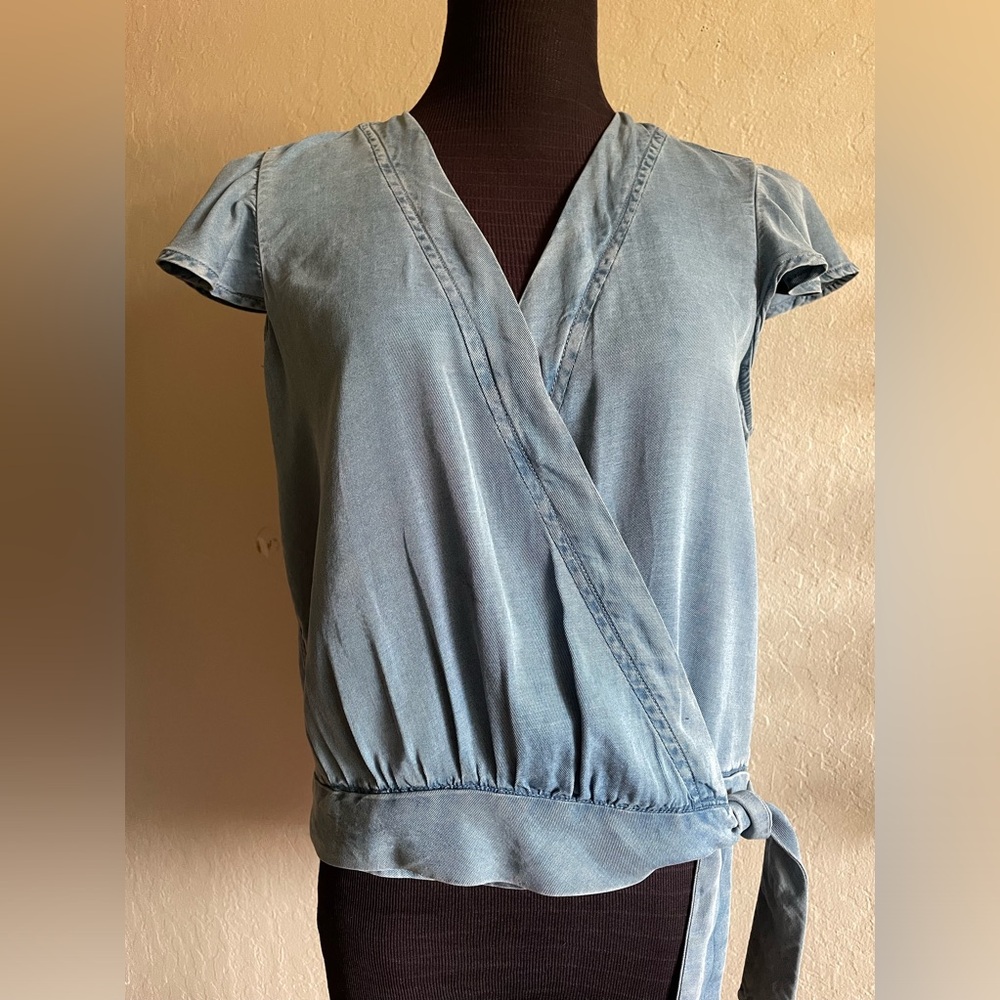 Banana Republic wrap top
